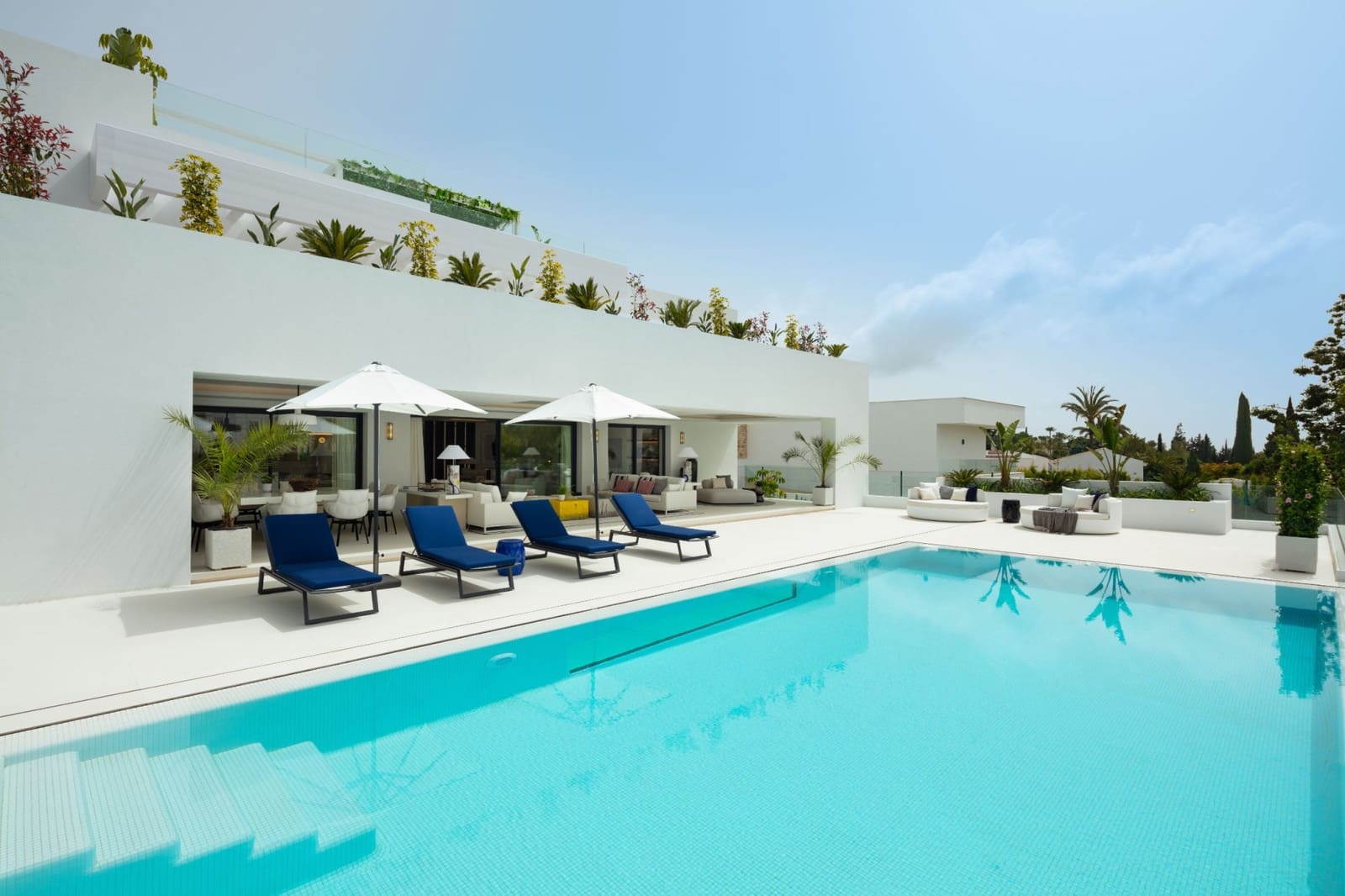 4 sypialnia Willa na sprzedaż w Marbella z basenem garażem - 4 695 000 € (Ref: 10001917)