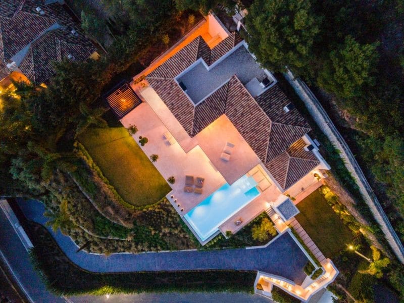 7 soverom Villa til salgs i Marbella med svømmebasseng garasje - € 6 950 000 (Ref: 10001919)