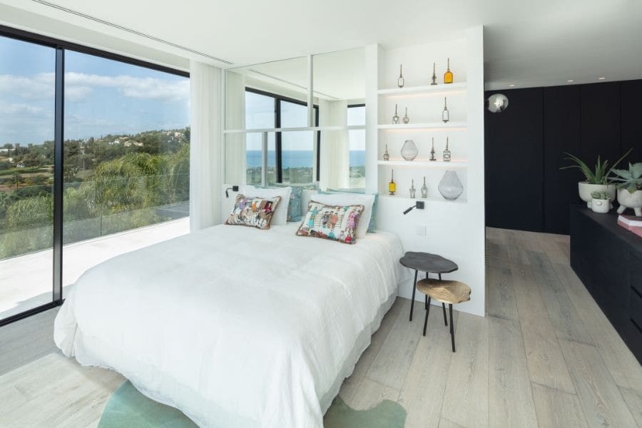 7 soverom Villa til salgs i Marbella med svømmebasseng garasje - € 6 950 000 (Ref: 10001919)