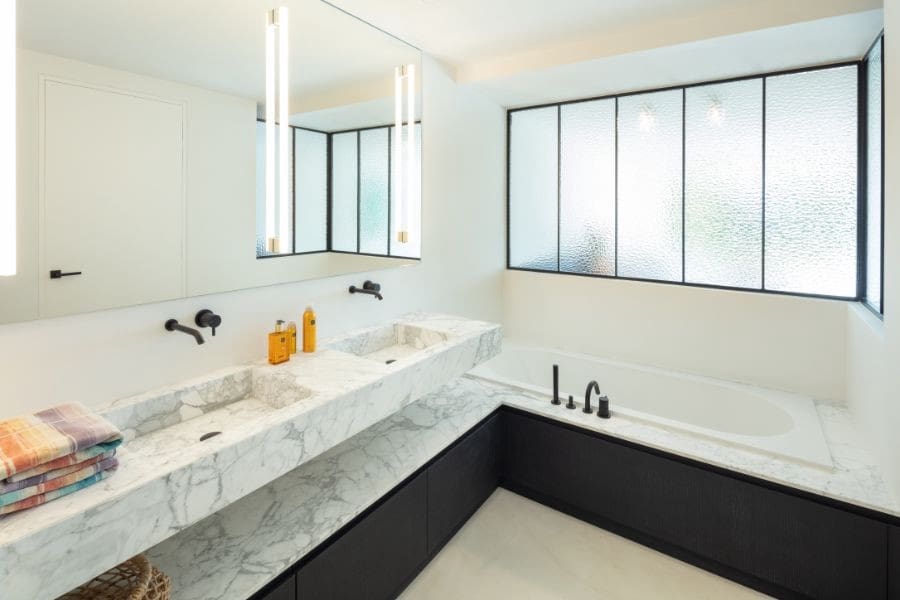 7 soverom Villa til salgs i Marbella med svømmebasseng garasje - € 6 950 000 (Ref: 10001919)