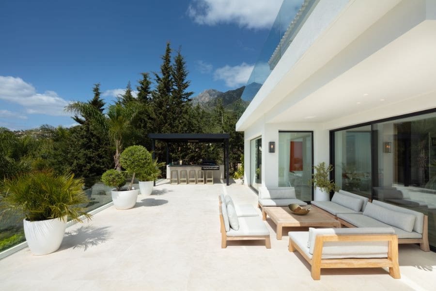 7 soverom Villa til salgs i Marbella med svømmebasseng garasje - € 6 950 000 (Ref: 10001919)