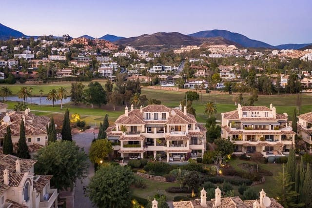 3 slaapkamer Penthouse te koop in Marbella met zwembad garage - € 1.750.000 (Ref: 10001920)