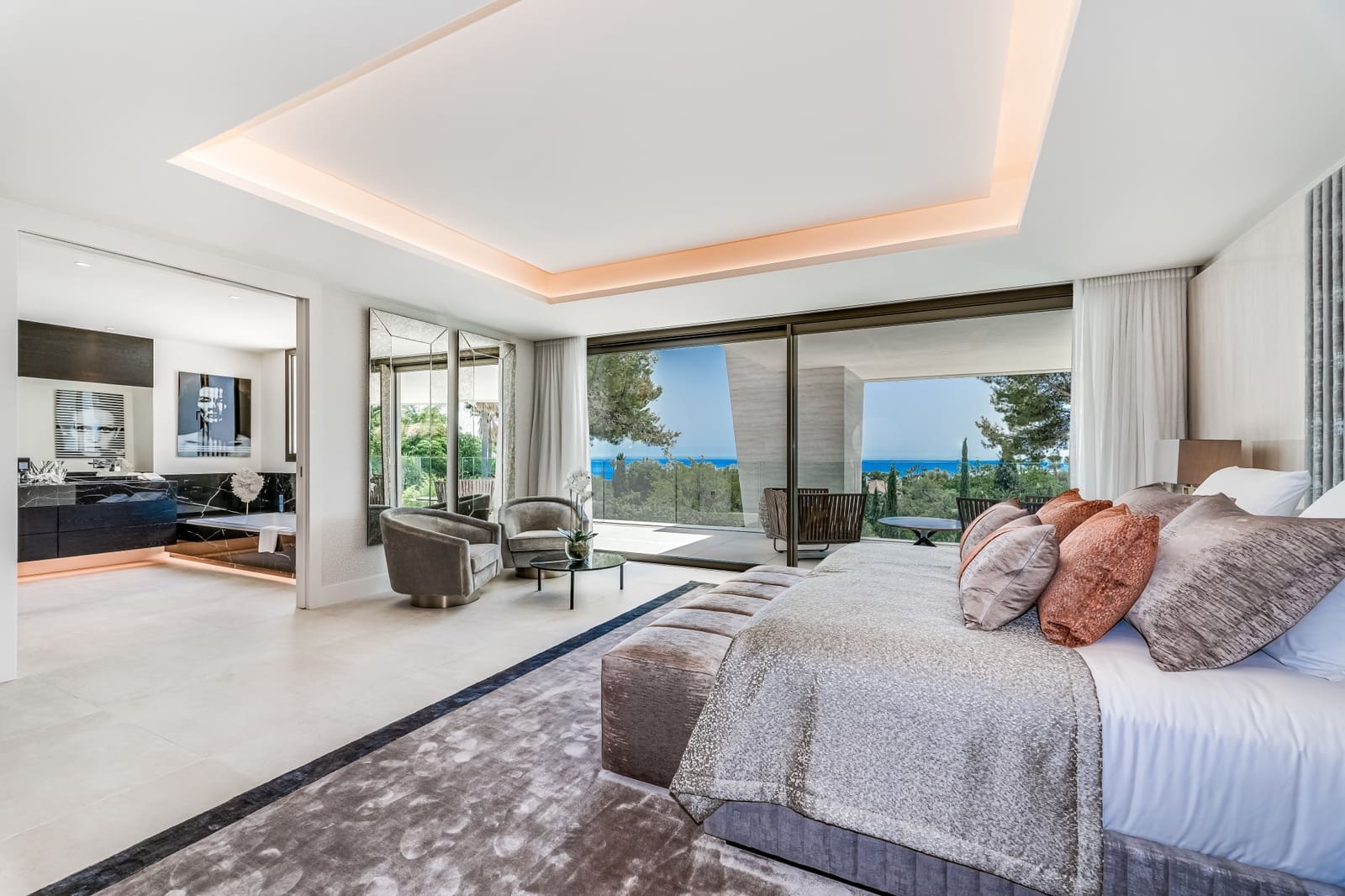 6 soveværelse Villa til salg i Golden Mile med swimmingpool garage - € 8.995.000 (Ref: 10001921)