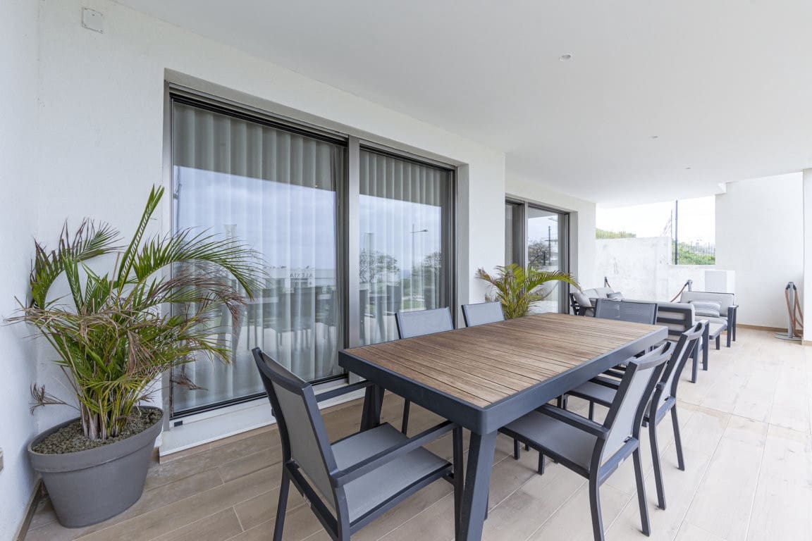 2 soveværelse Lejlighed til salg i Estepona med swimmingpool garage - € 285.000 (Ref: 10001923)