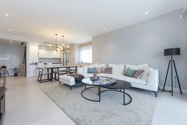 2 soveværelse Lejlighed til salg i Estepona med swimmingpool garage - € 285.000 (Ref: 10001923)