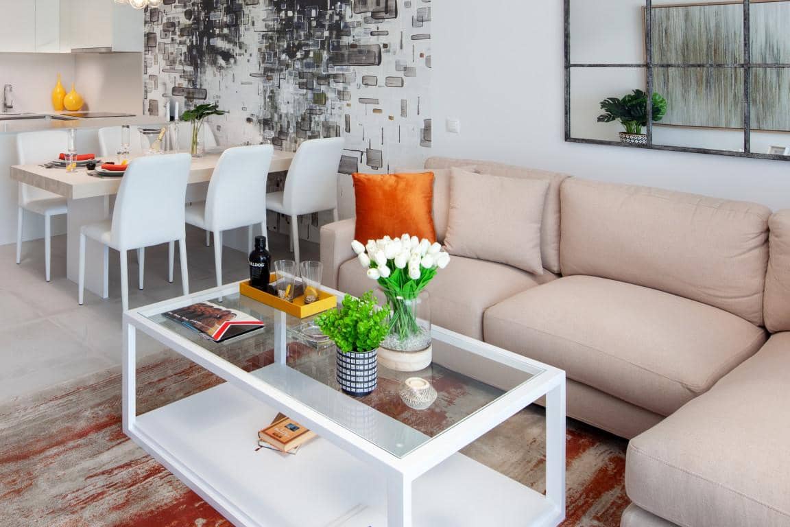 2 soverom Leilighet til salgs i Marbella med svømmebasseng garasje - € 330 000 (Ref: 10001925)
