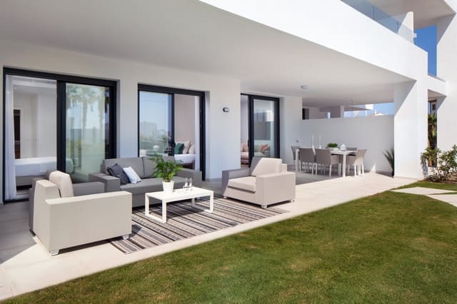 2 soverom Leilighet til salgs i Marbella med svømmebasseng garasje - € 330 000 (Ref: 10001925)