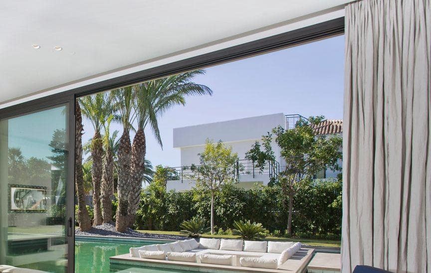 4 Zimmer Villa zu verkaufen in Guadalmina mit Pool Garage - 3.200.000 € (Ref: 10001927)
