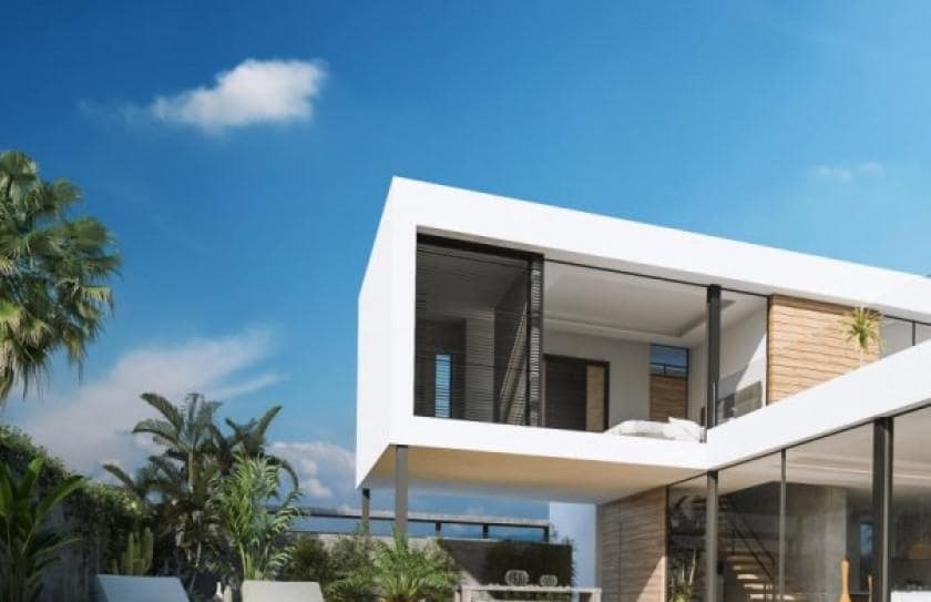 4 sypialnia Willa na sprzedaż w Marbella z basenem garażem - 1 150 000 € (Ref: 10001928)