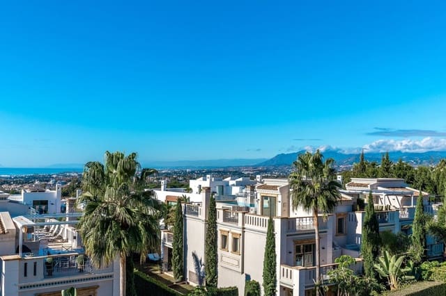5 makuuhuone Huvila myytävänä paikassa Marbella mukana uima-altaan 
autotalli - 1 995 000 € (Ref: 10001929)