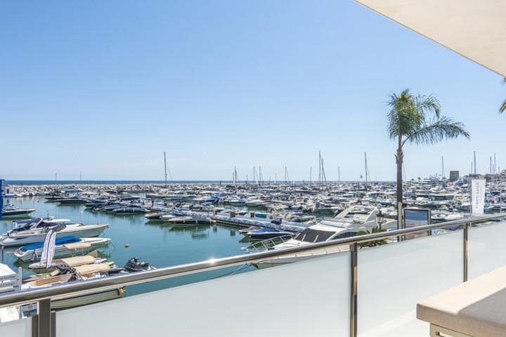 2 sypialnia Penthouse na sprzedaż w Puerto Banus - 1 495 000 € (Ref: 10001932)