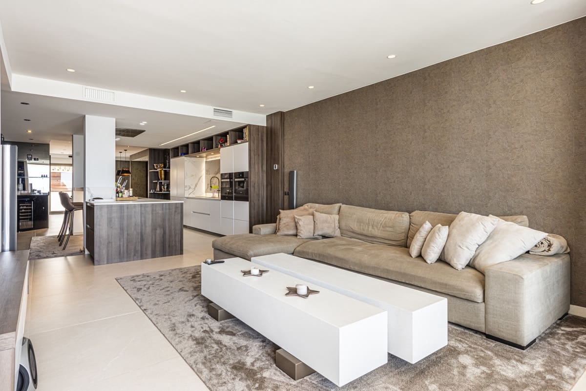 2 sypialnia Penthouse na sprzedaż w Puerto Banus - 1 495 000 € (Ref: 10001932)