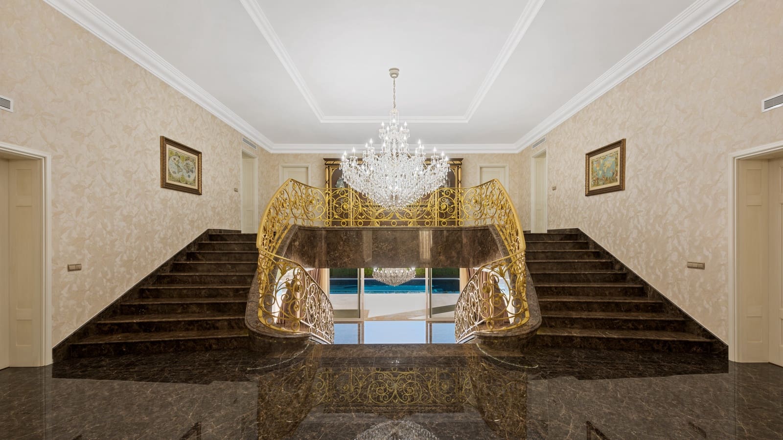 7 slaapkamer Villa te koop in Marbella met zwembad garage - € 6.700.000 (Ref: 10001937)