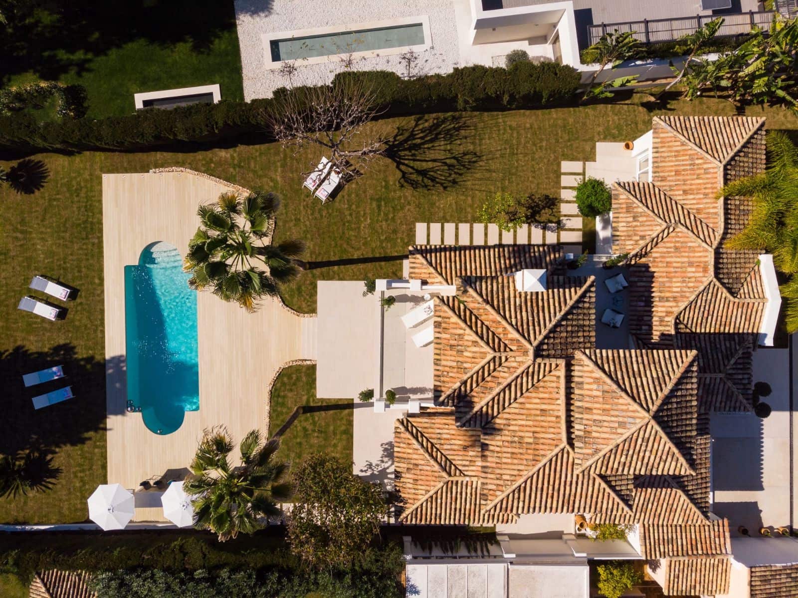 4 soverom Villa til salgs i Marbella med svømmebasseng garasje - € 3 695 000 (Ref: 10001939)