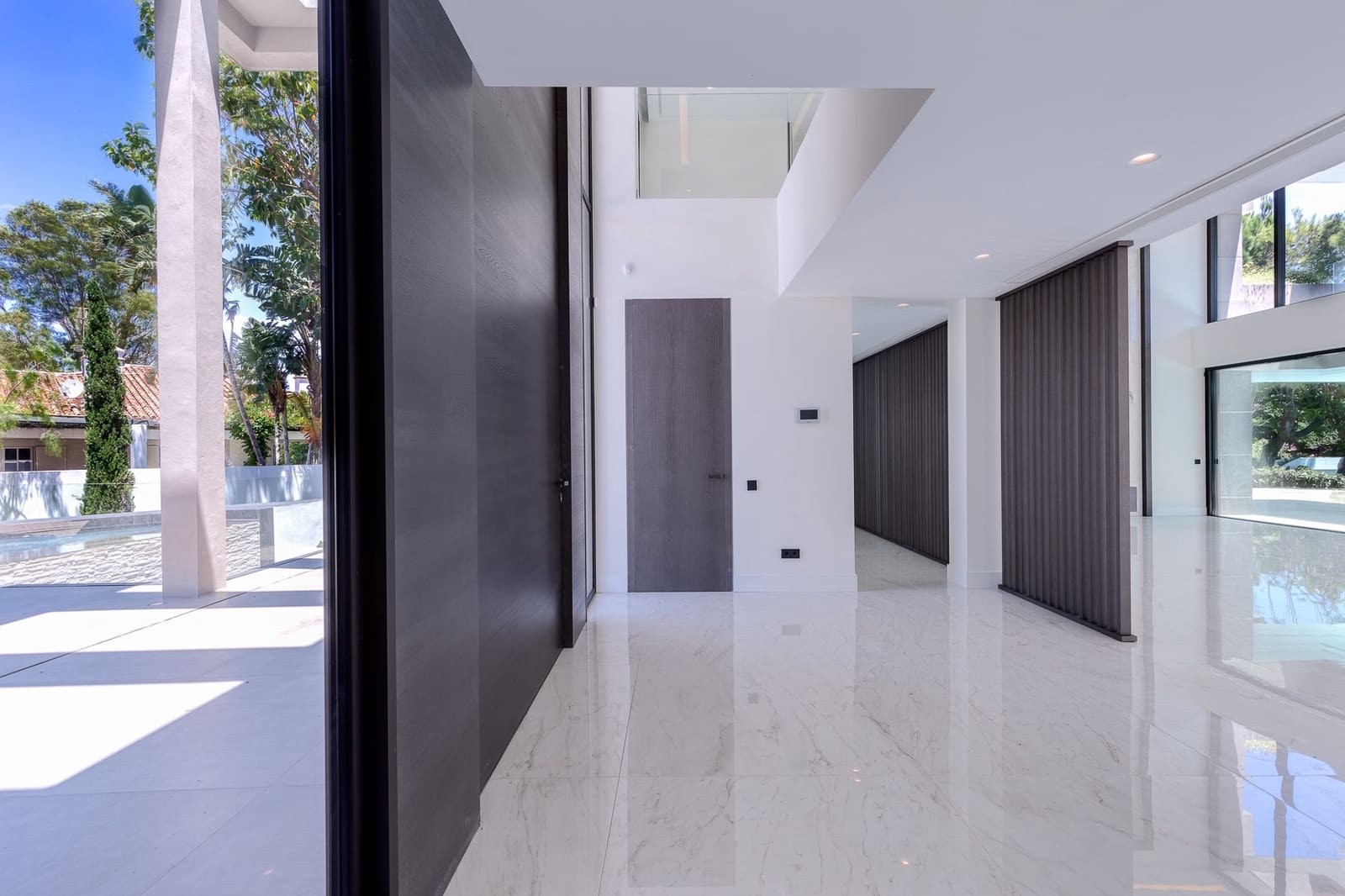 6 sypialnia Willa na sprzedaż w Marbella z basenem garażem - 4 995 000 € (Ref: 10001948)