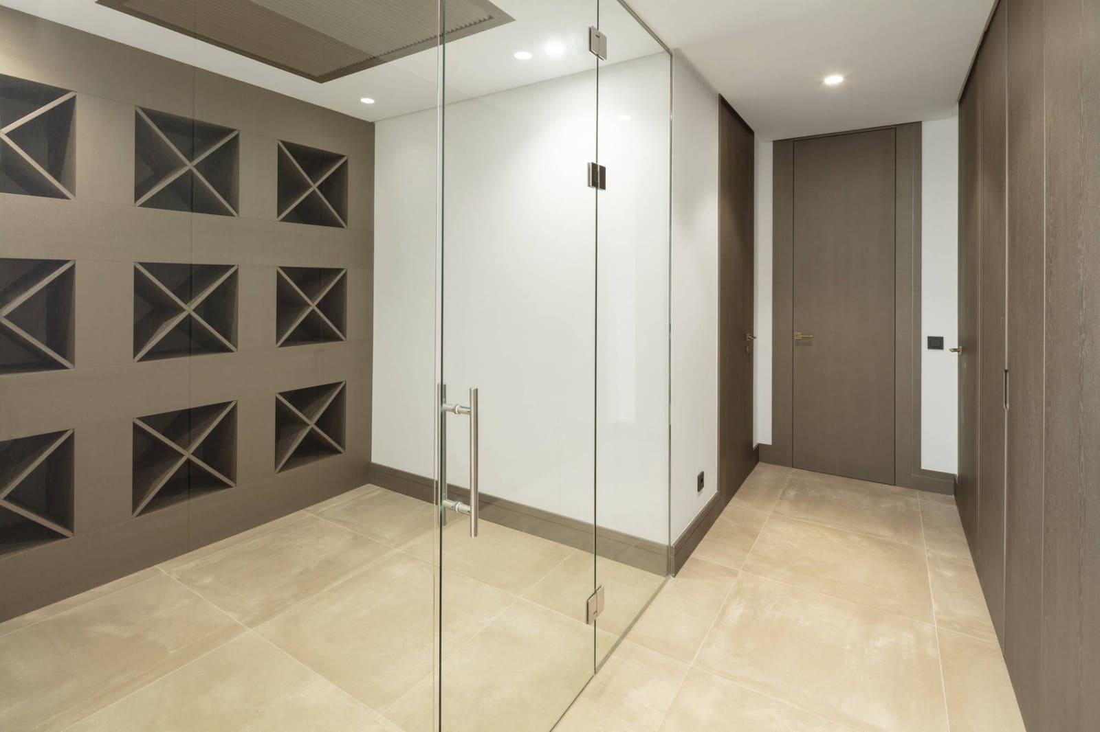 5 slaapkamer Villa te koop in Marbella met zwembad garage - € 3.995.000 (Ref: 10001951)