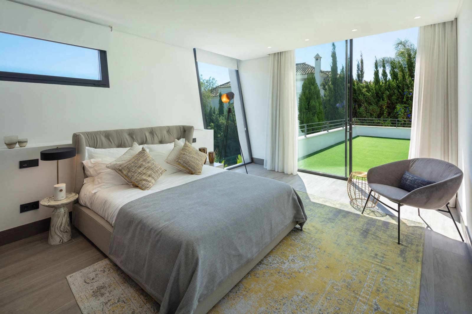 5 slaapkamer Villa te koop in Marbella met zwembad garage - € 3.995.000 (Ref: 10001951)