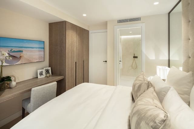 4 quarto Apartamento para venda em Golden Mile, Marbella com piscina garagem - 3 750 000 € (Ref: 10001952)