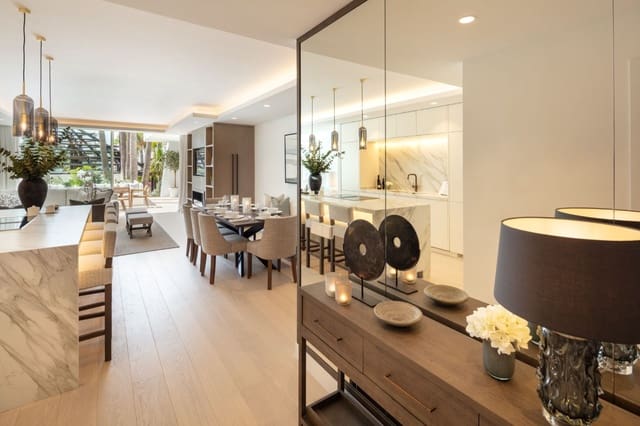 4 quarto Apartamento para venda em Golden Mile, Marbella com piscina garagem - 3 750 000 € (Ref: 10001952)