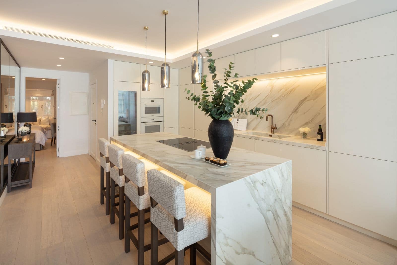 4 quarto Apartamento para venda em Golden Mile com piscina garagem - 3 750 000 € (Ref: 10001952)