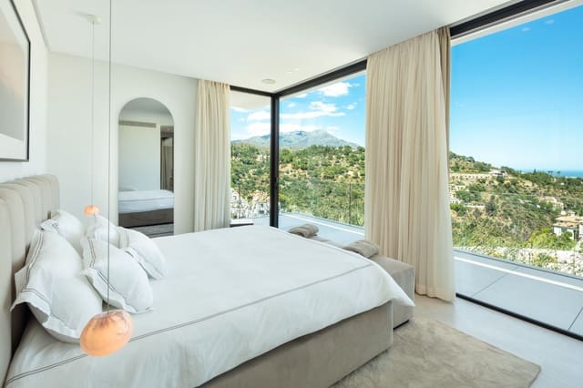 8 sypialnia Willa na sprzedaż w Marbella z basenem garażem - 8 750 000 € (Ref: 10001953)
