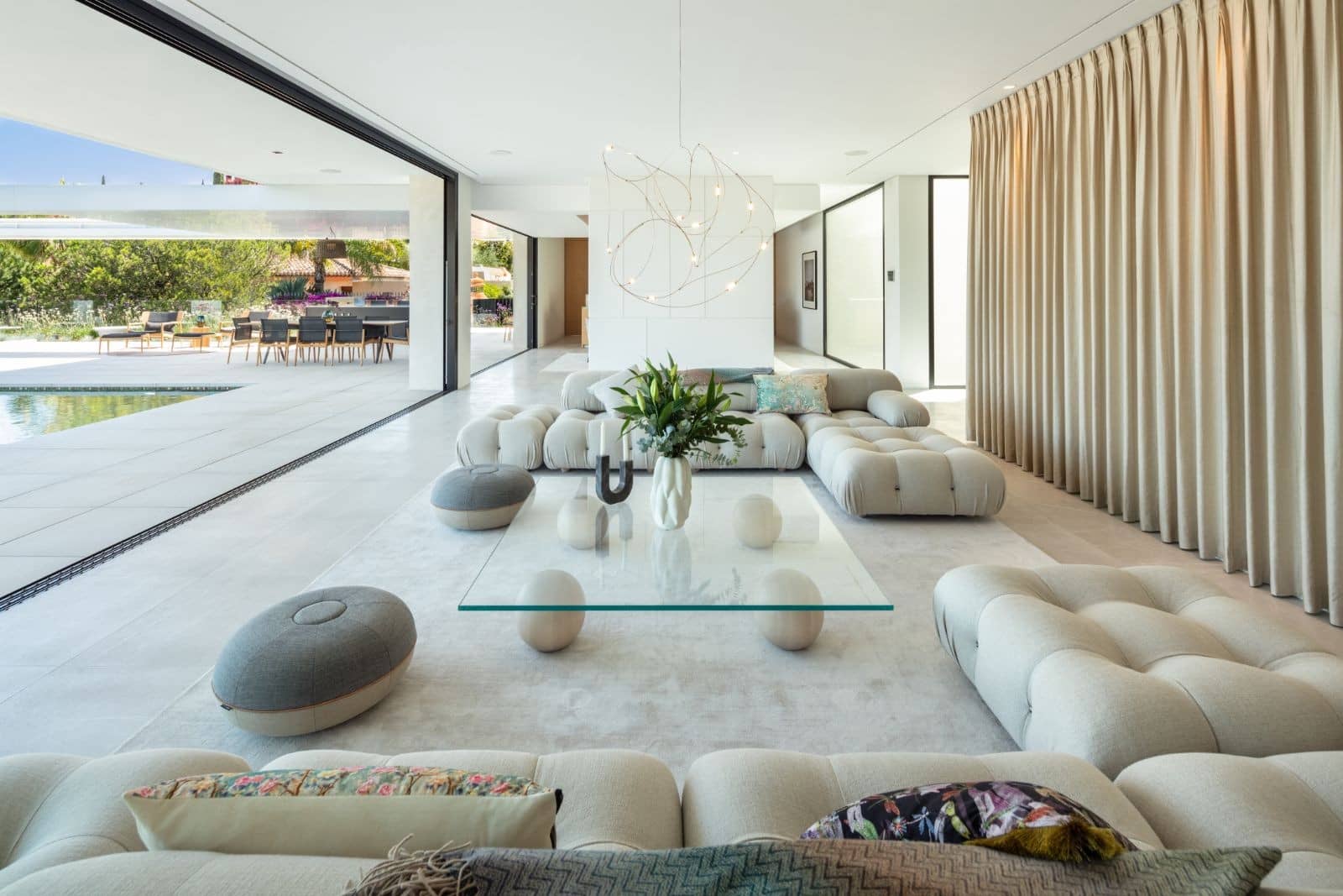 8 sypialnia Willa na sprzedaż w Marbella z basenem garażem - 8 750 000 € (Ref: 10001953)