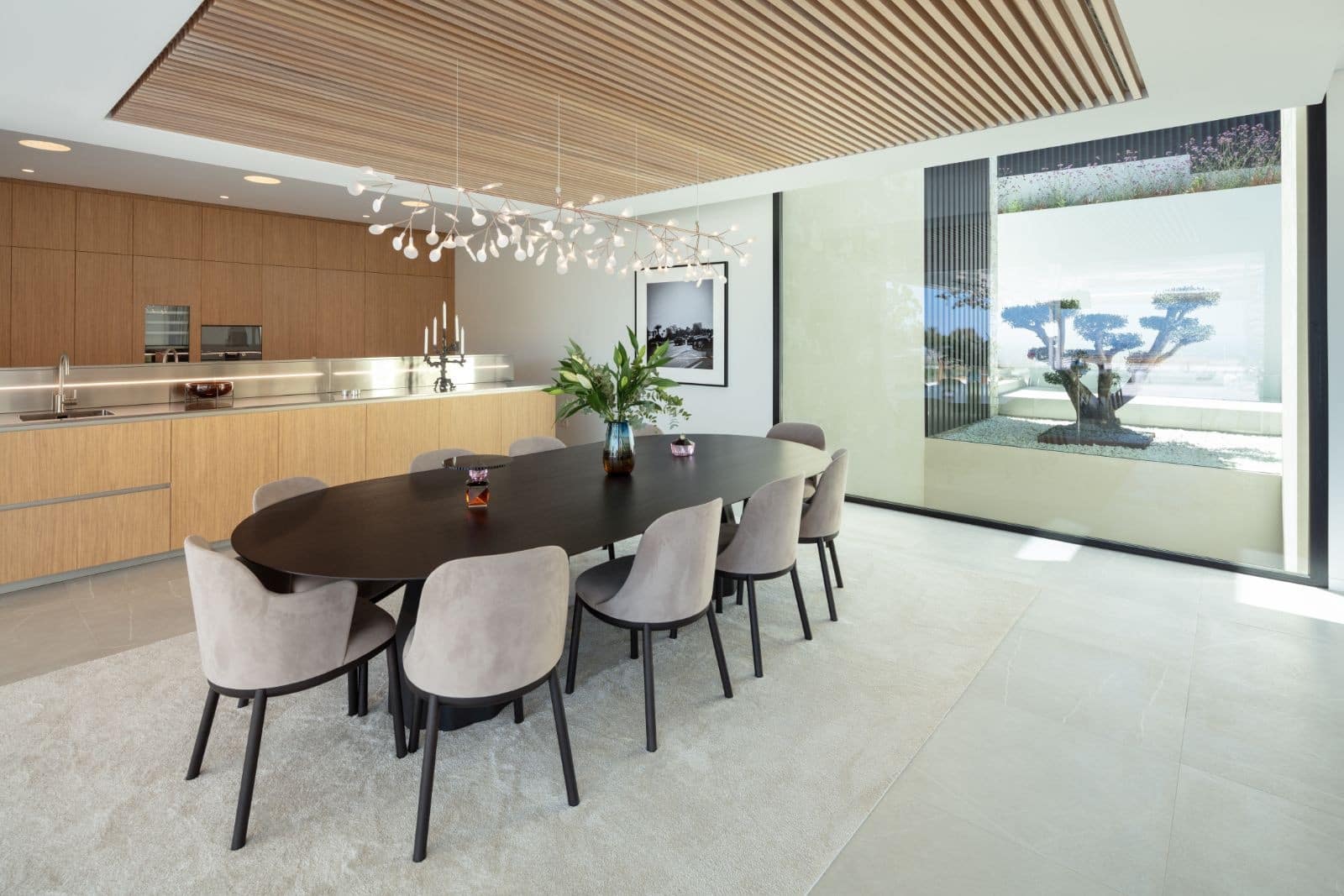 8 sypialnia Willa na sprzedaż w Marbella z basenem garażem - 8 750 000 € (Ref: 10001953)