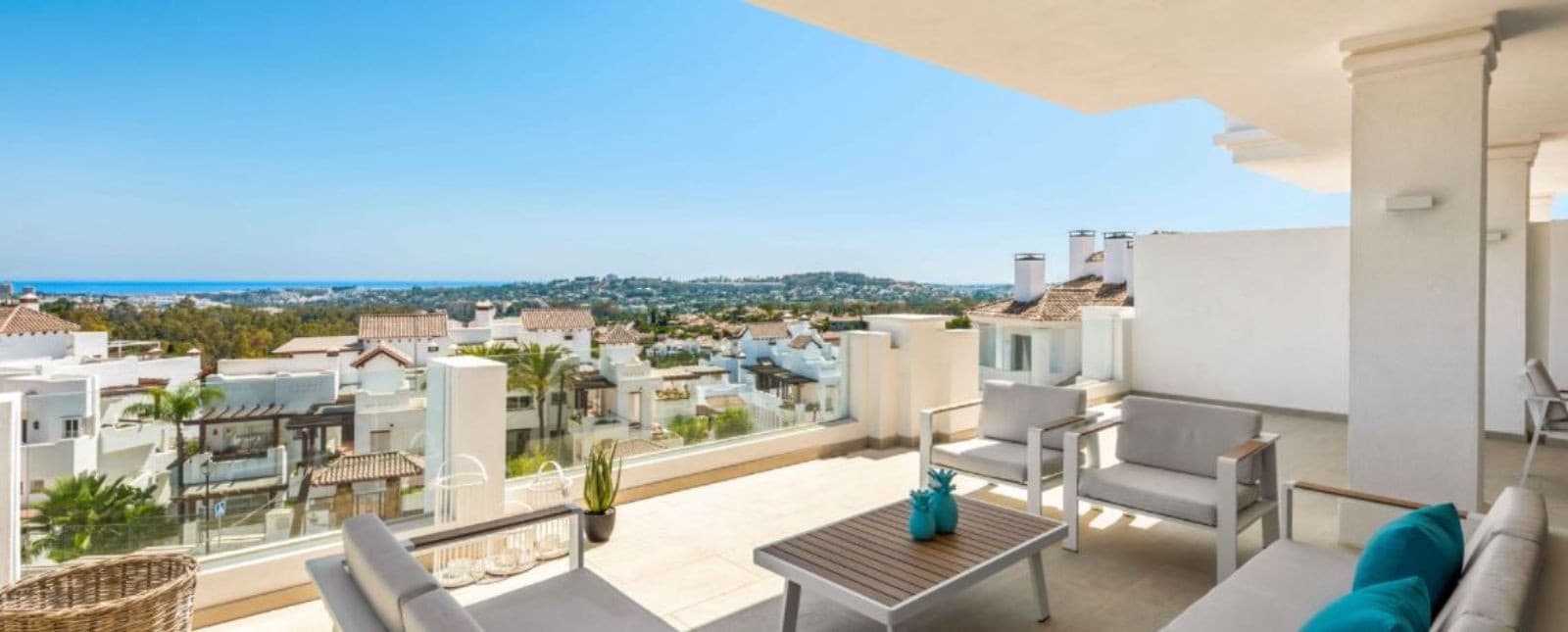 3 sovrum Lägenhet till salu i Marbella med pool garage - 965 000 € (Ref: 10001954)