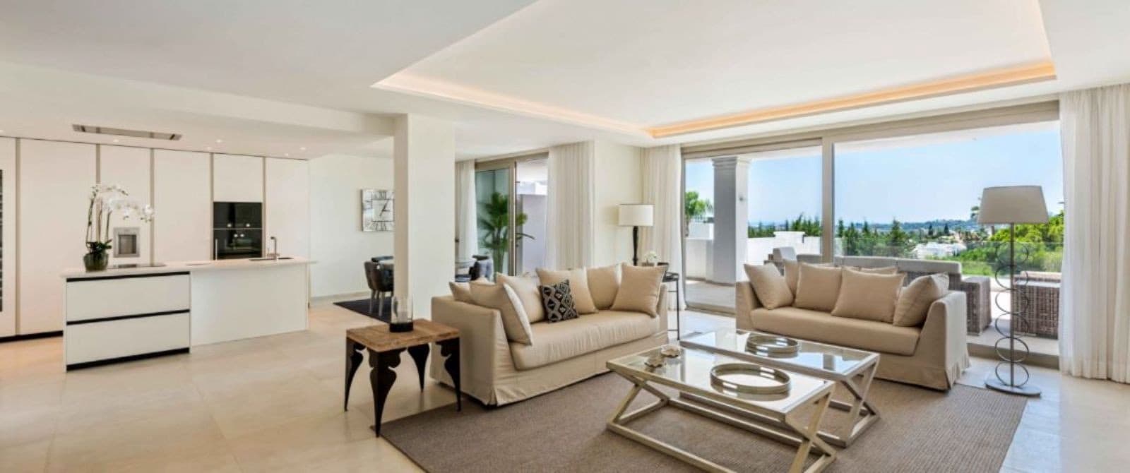 3 sovrum Lägenhet till salu i Marbella med pool garage - 965 000 € (Ref: 10001954)
