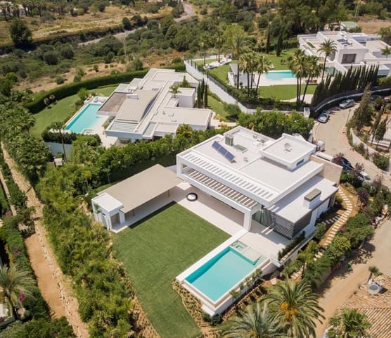 4 sypialnia Willa na sprzedaż w Marbella z basenem garażem - 5 995 000 € (Ref: 10001956)