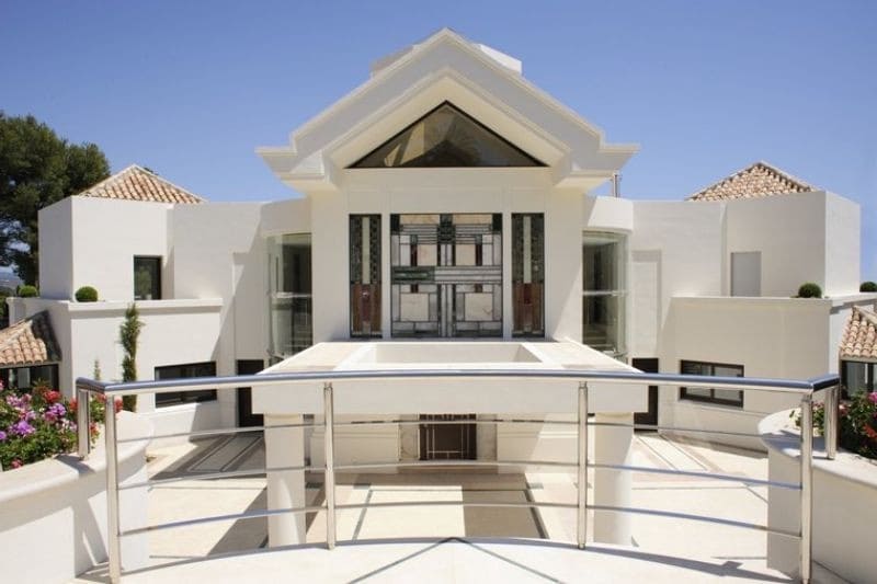 Chalet de 6 habitaciones en Marbella en venta con piscina garaje - 6.595.000 € (Ref: 10001957)