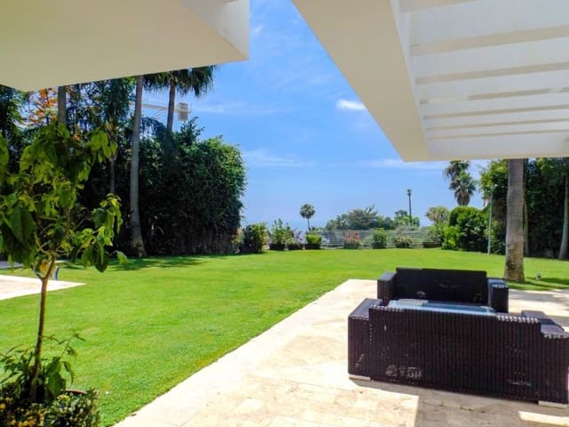 Chalet de 6 habitaciones en Marbella en venta con piscina garaje - 6.595.000 € (Ref: 10001957)