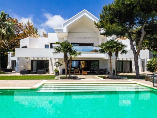 Chalet de 6 habitaciones en Marbella en venta con piscina garaje - 6.595.000 € (Ref: 10001957)