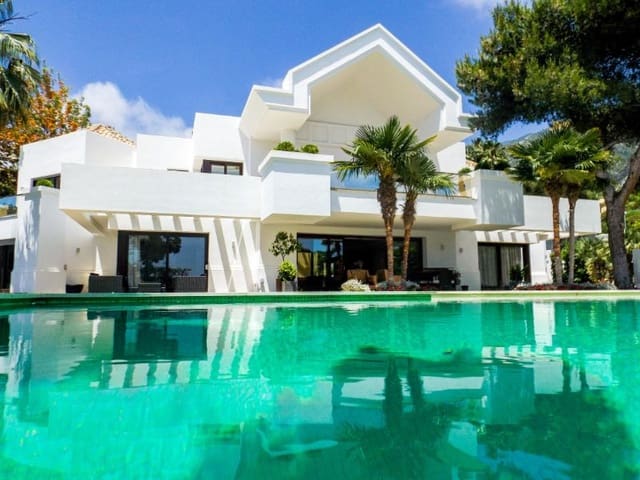 Chalet de 6 habitaciones en Marbella en venta con piscina garaje - 6.595.000 € (Ref: 10001957)