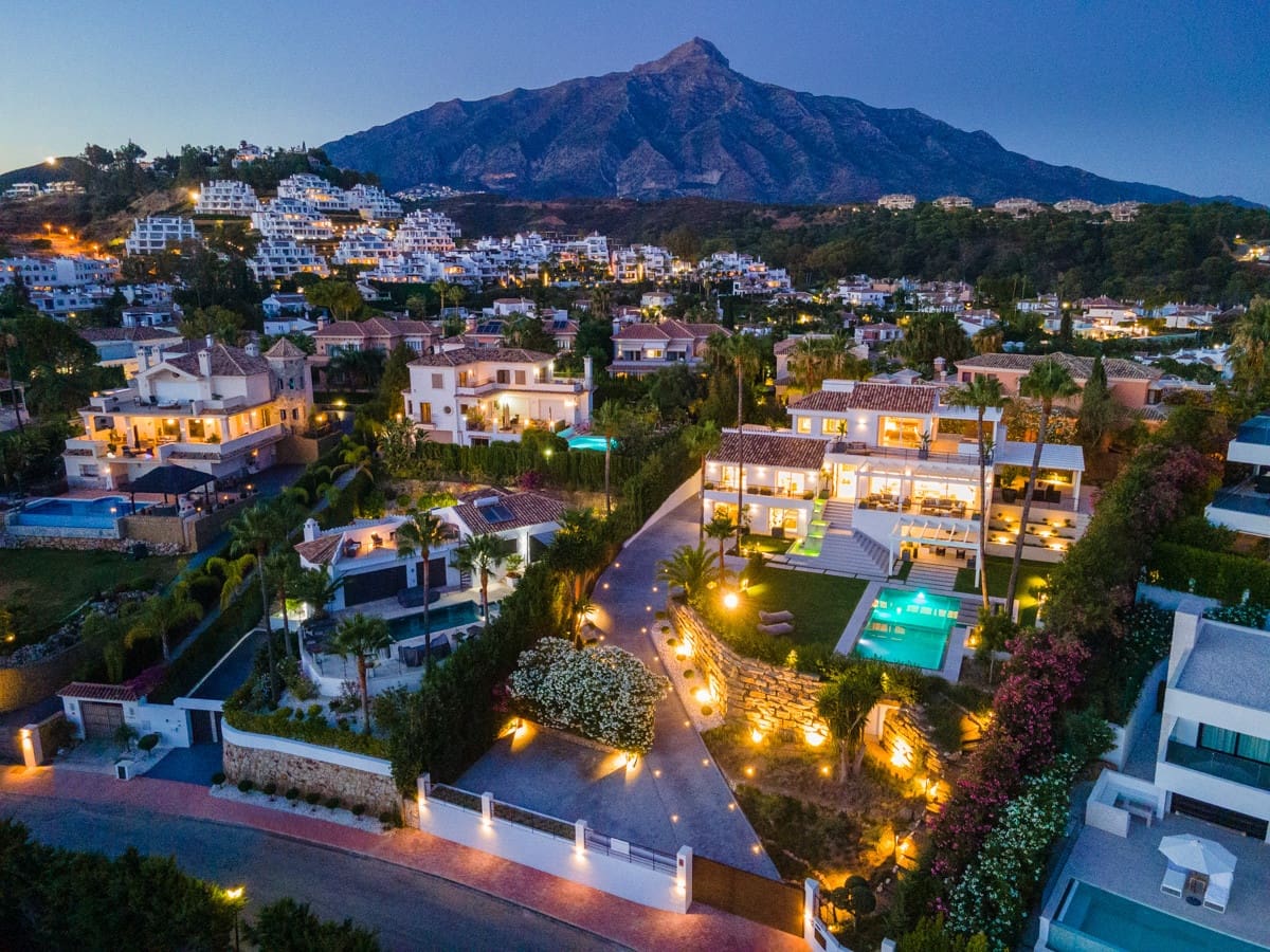 5 slaapkamer Villa te koop in Marbella met zwembad garage - € 4.495.000 (Ref: 10001960)