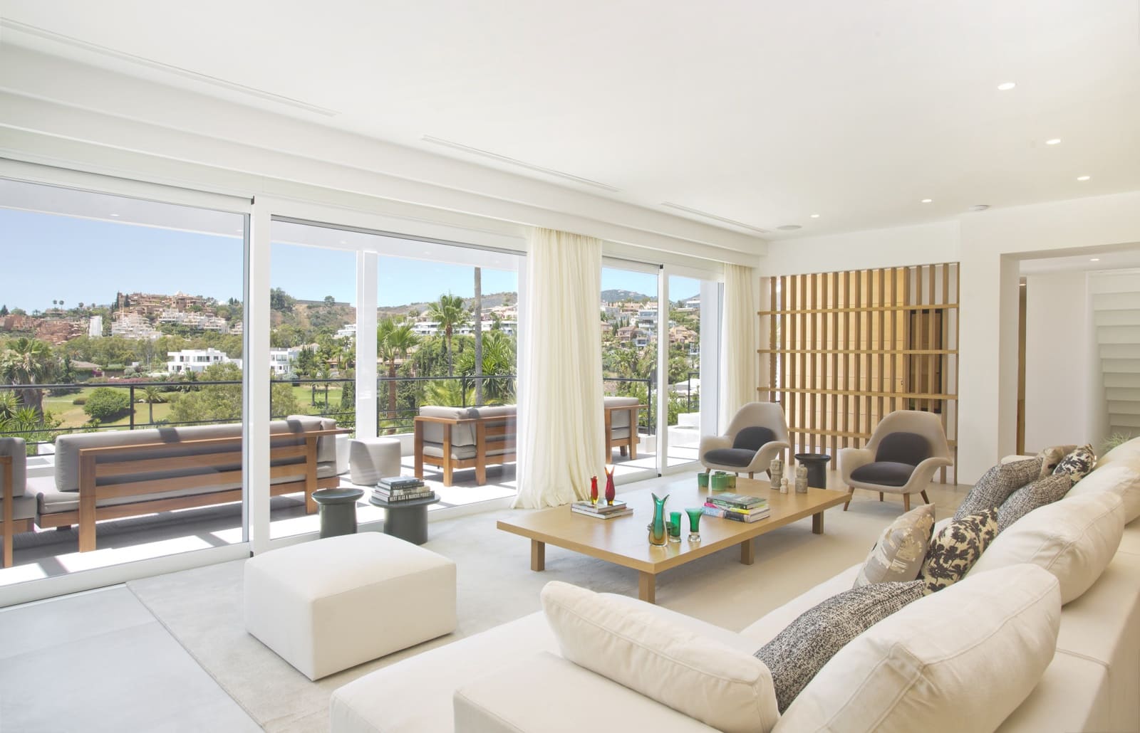 5 slaapkamer Villa te koop in Marbella met zwembad garage - € 4.495.000 (Ref: 10001960)