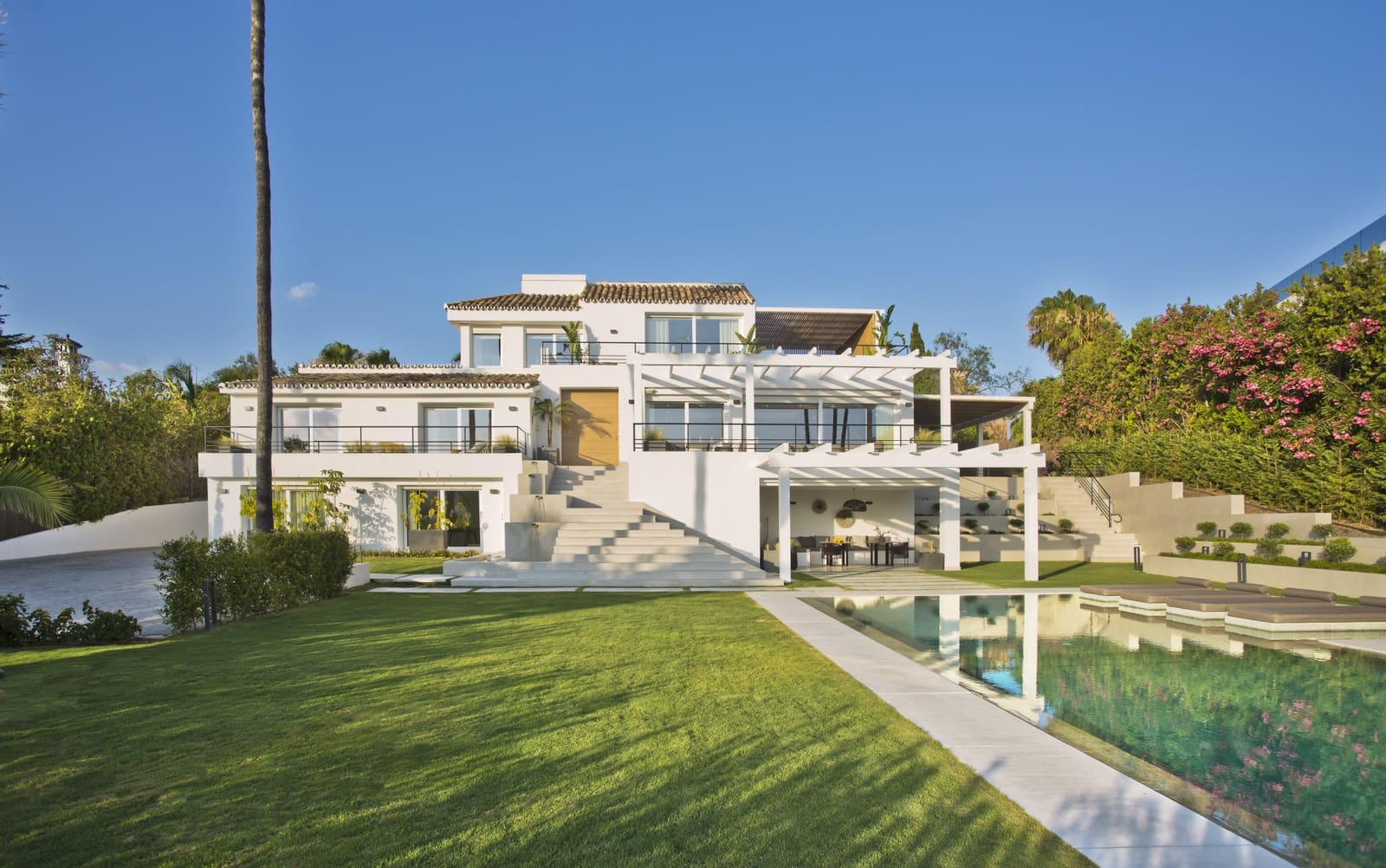 5 slaapkamer Villa te koop in Marbella met zwembad garage - € 4.495.000 (Ref: 10001960)