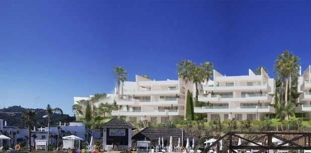 2 Zimmer Apartment zu verkaufen in Estepona mit Pool Garage - 361.000 € (Ref: 10001961)