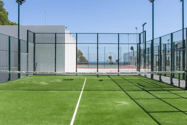 2 soverom Leilighet til salgs i Marbella med svømmebasseng garasje - € 357 000 (Ref: 10001966)