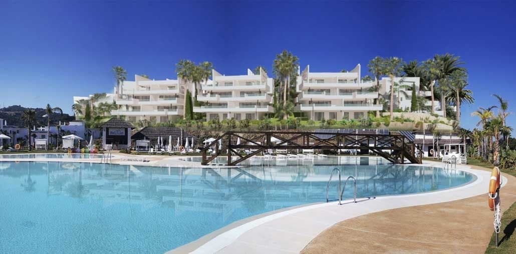 2 soverom Leilighet til salgs i Marbella med svømmebasseng garasje - € 357 000 (Ref: 10001966)