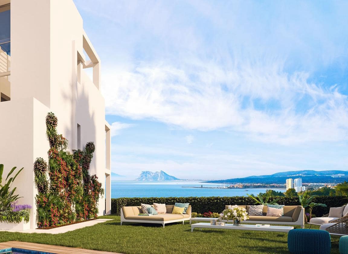 4 Zimmer Villa zu verkaufen in Estepona mit Pool Garage - 400.000 € (Ref: 10001969)
