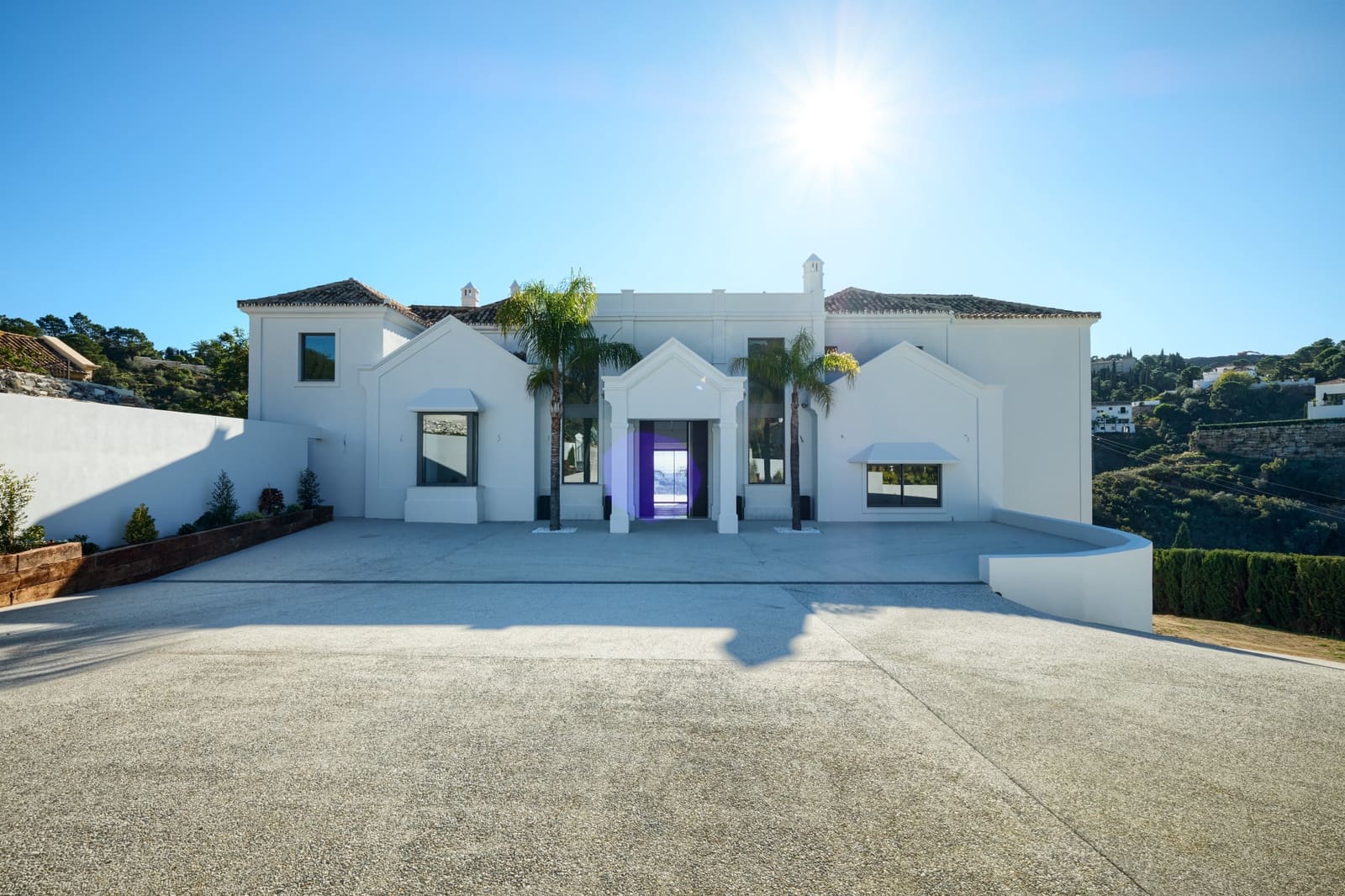 5 bedroom Villa for sale in Marbella with pool garage - € 7,350,000 (Ref: 10001970)