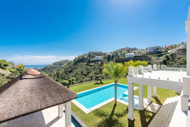 5 bedroom Villa for sale in Marbella with pool garage - € 7,350,000 (Ref: 10001970)