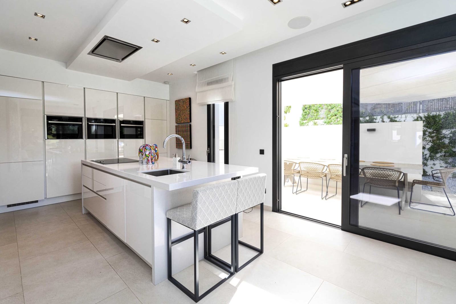 5 slaapkamer Villa te koop in Mijas Costa met zwembad garage - € 2.690.000 (Ref: 10001972)