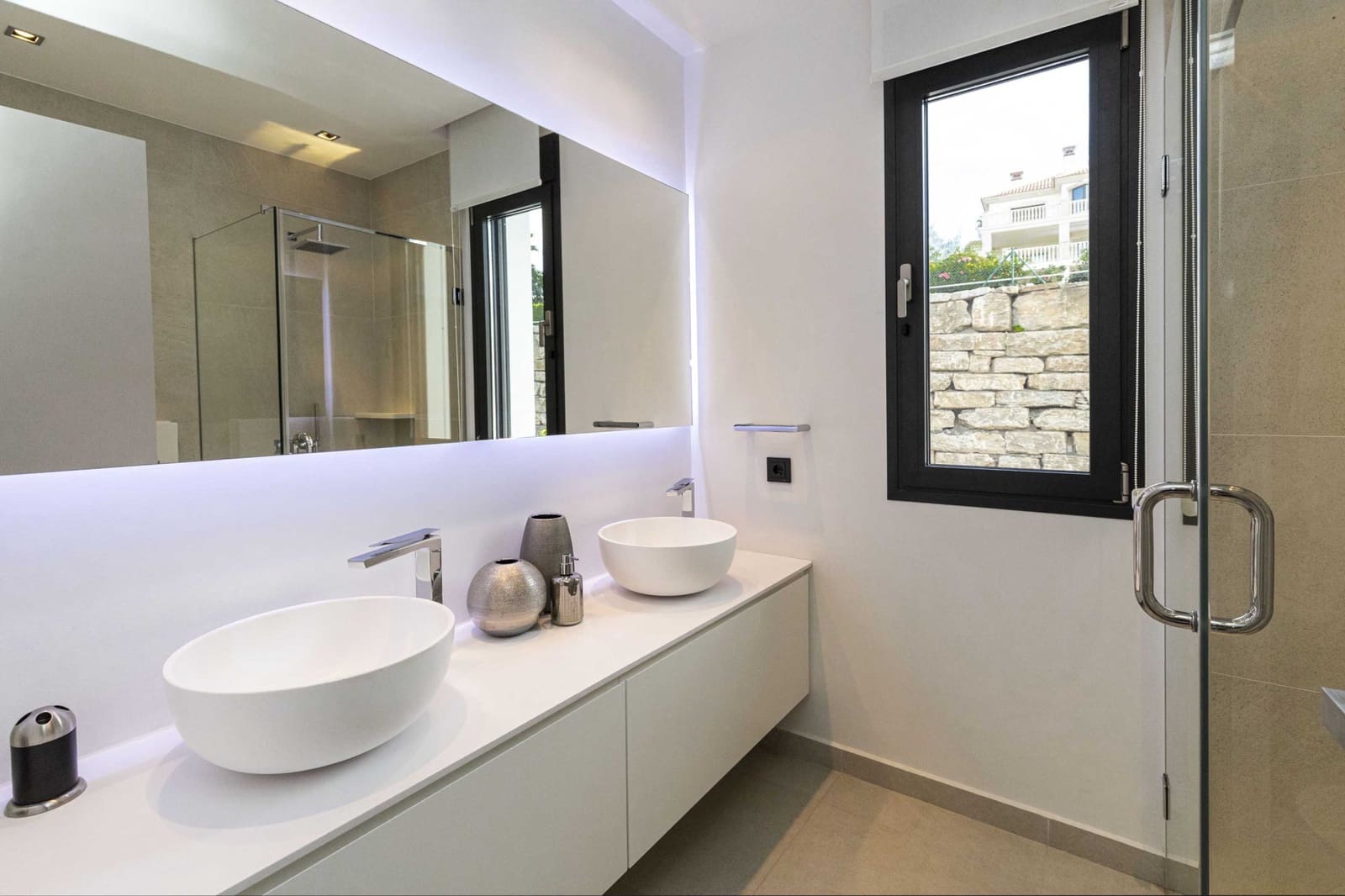 5 slaapkamer Villa te koop in Mijas Costa met zwembad garage - € 2.690.000 (Ref: 10001972)