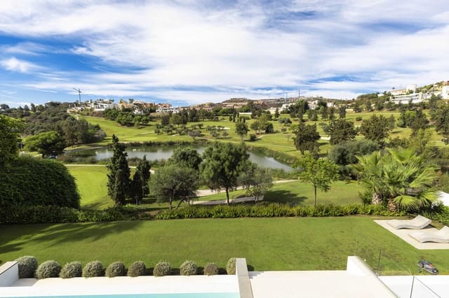 5 slaapkamer Villa te koop in Mijas Costa, Mijas met zwembad garage - € 2.690.000 (Ref: 10001972)