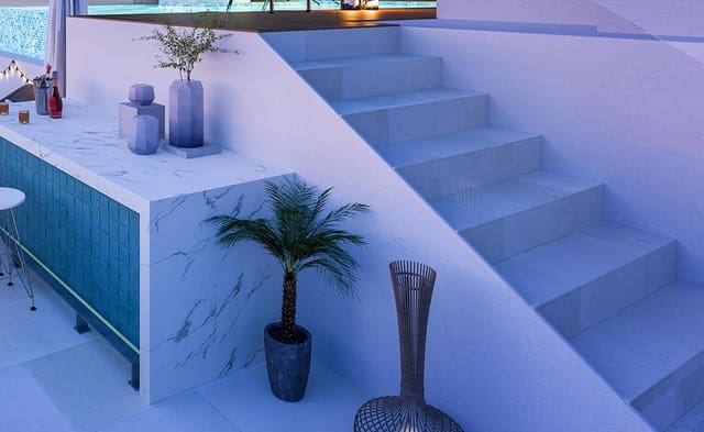 2 soverom Leilighet til salgs i Estepona med svømmebasseng garasje - € 275 000 (Ref: 10001975)