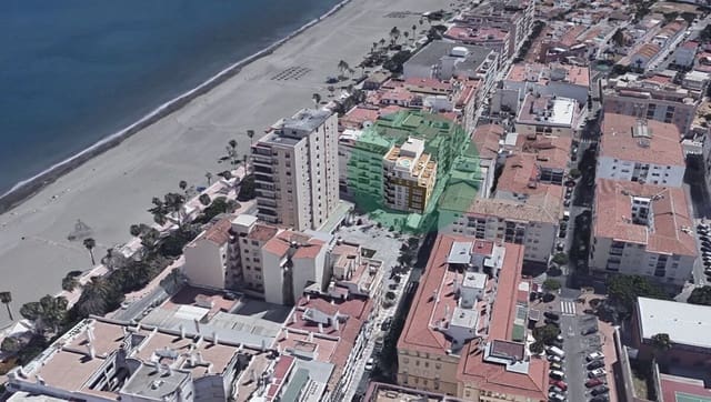2 soverom Leilighet til salgs i Estepona med svømmebasseng garasje - € 290 000 (Ref: 10001977)