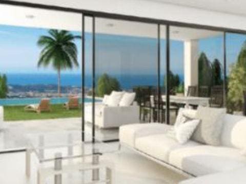 4 sypialnia Willa na sprzedaż w Mijas Costa z basenem garażem - 1 100 000 € (Ref: 10001978)