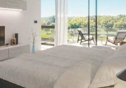 3 slaapkamer Villa te koop in Sotogrande met zwembad garage - € 509.000 (Ref: 10001979)